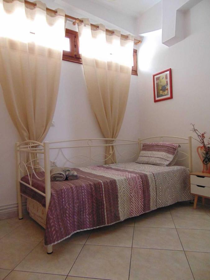 Eleni'S Place Naxos City Bagian luar foto