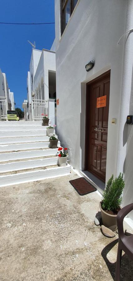 Eleni'S Place Naxos City Bagian luar foto